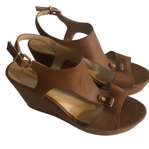 ANTONIO MELANI Brown Leather Tan Wedge Platform Sandals With Gold Hardware